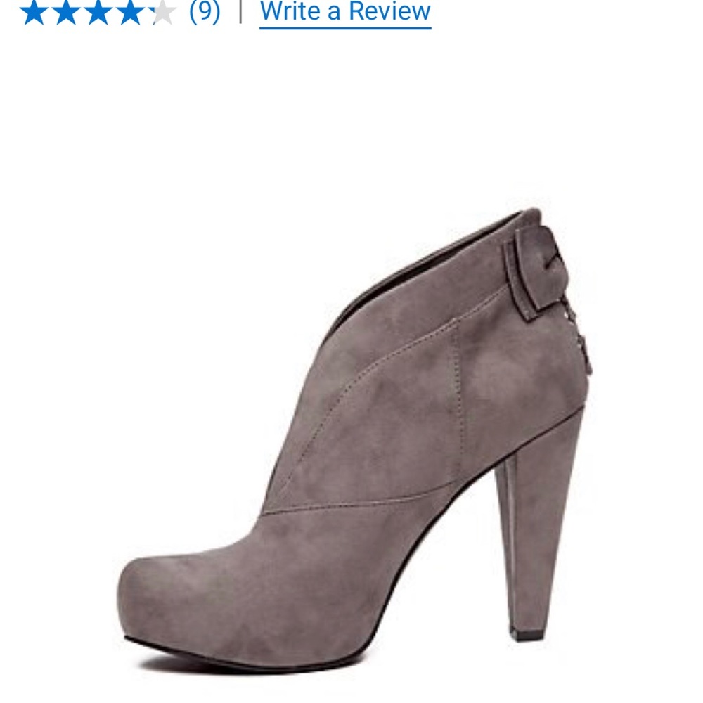 Guess Tarrah Gray Gently Used Condition Bootie